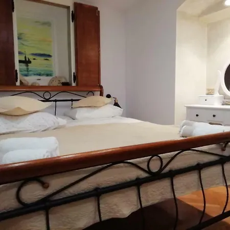 Teta Jadre Апартаменты Макарска